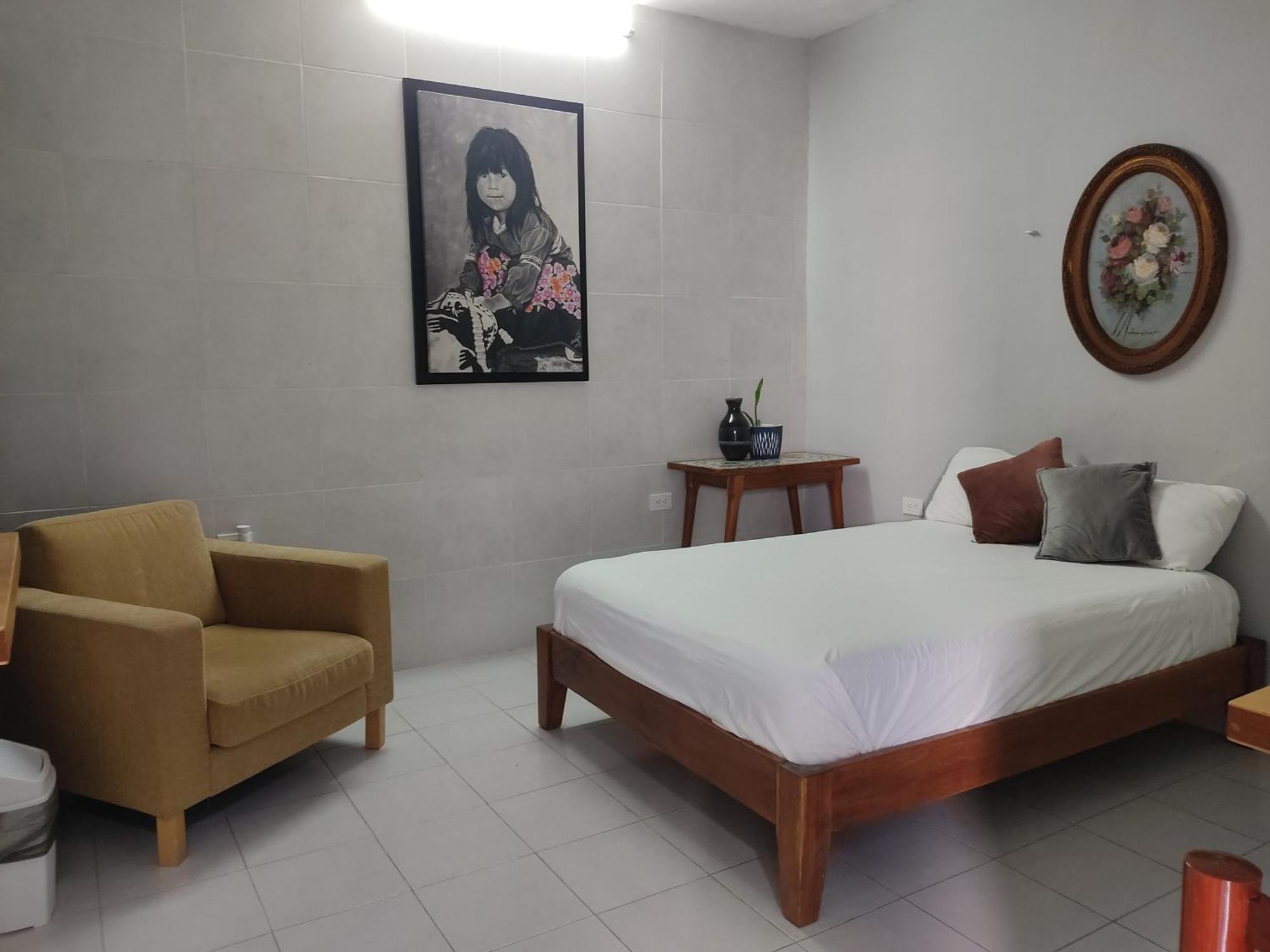 Casa Mercedes Valladolid  Rum bild